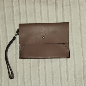 NWOT Wristlet Clutch